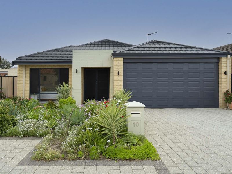 10 Puttenham Street, Morley WA 6062