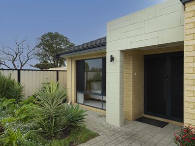 10 Puttenham Street, Morley WA 6062