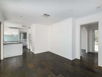18 Madana Place, Craigie WA 6025