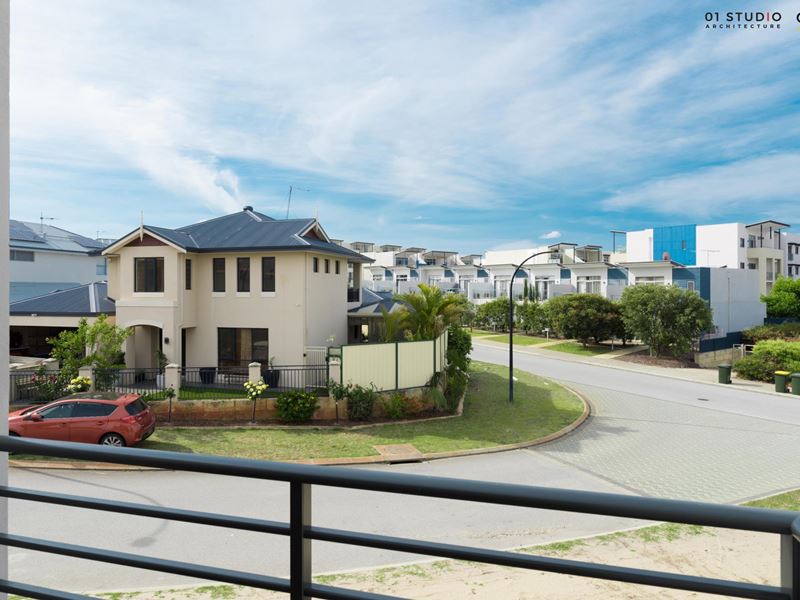 8/16 Pearson Drive, Success