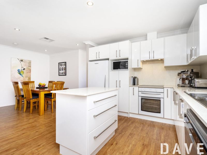 2/11 Muir Street, Innaloo