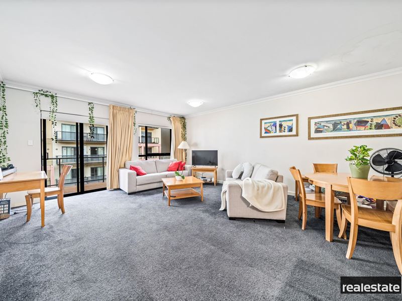 21/116 Mounts Bay Road, Perth
