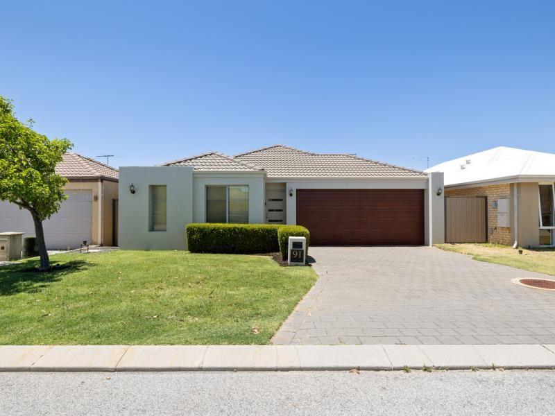 91 Canna Drive, Canning Vale WA 6155