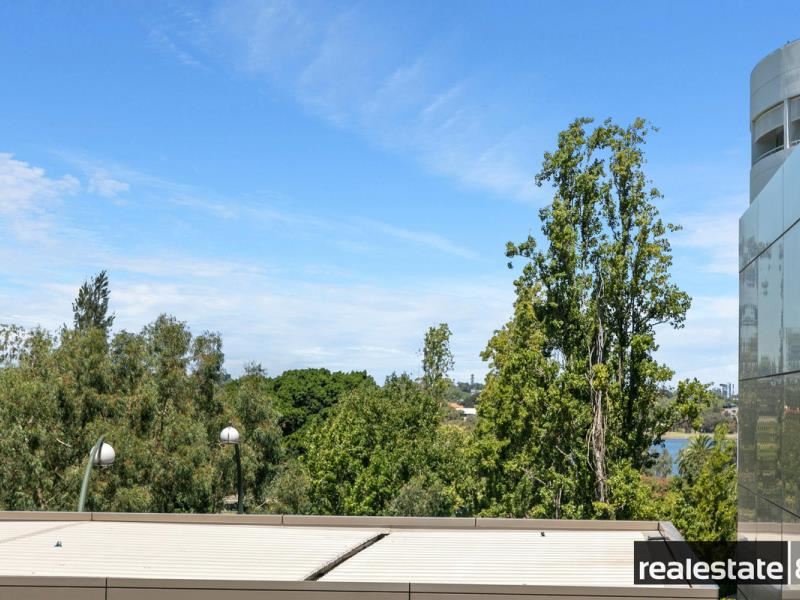 313/8 Moreau Parade, East Perth