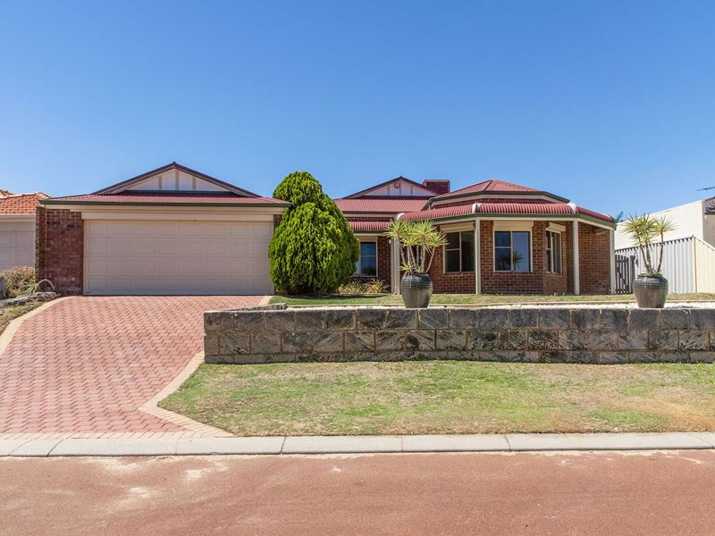 40 La Manche Avenue, Port Kennedy