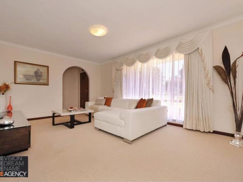 8 Cockman Road, Greenwood WA 6024