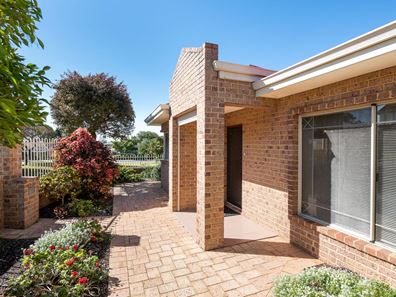6 Henley Place, Attadale WA 6156