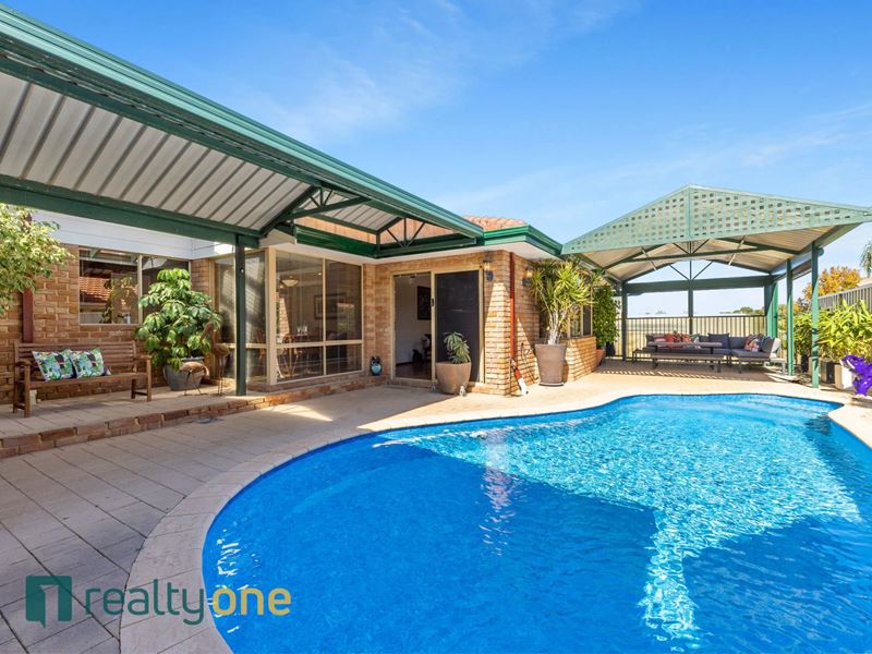 8 Exley Close, Kardinya