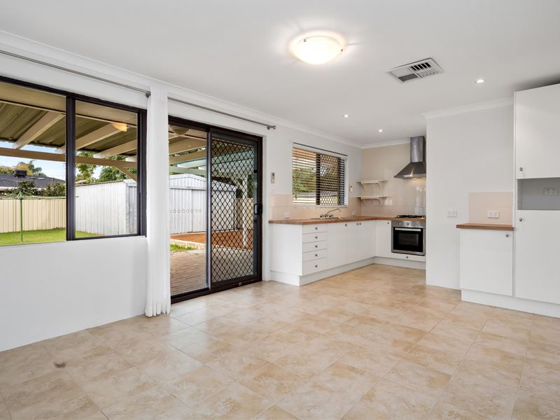 14 Logan Court, Seville Grove WA 6112