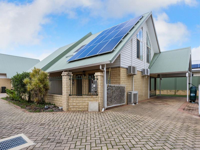136B Centre Street, Queens Park