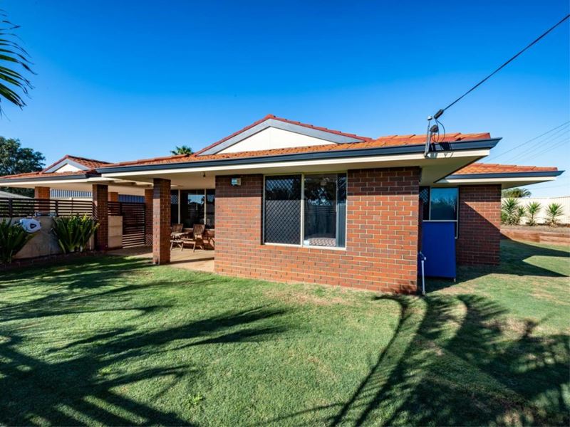 20 Naomi Way, Karloo WA 6530