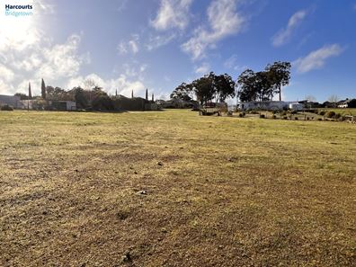 15 Galloway Drive, Bridgetown WA 6255