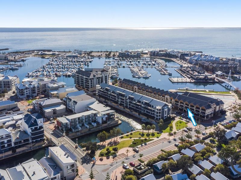11/2 The Palladio, Mandurah