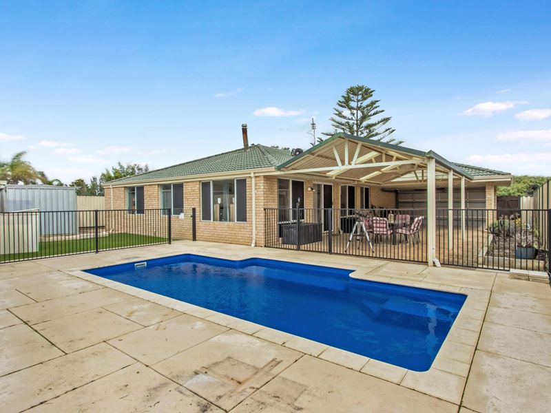 70 Cuthbertson Drive, Cooloongup