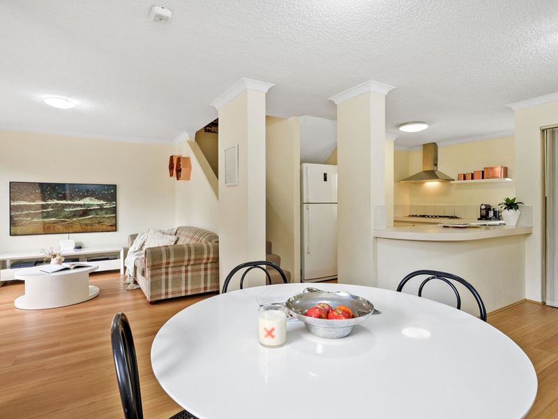 11/5 Brentham Street, Leederville