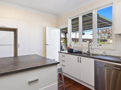 11A Guildford Road, Ashfield WA 6054