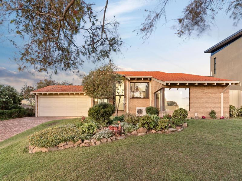 37 Emerald Way, Carine