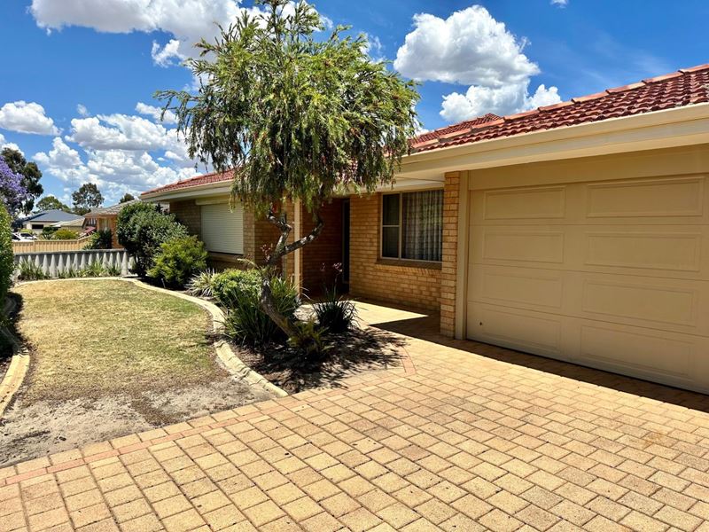 16 Glenhuon Boulevard, Eaton WA 6232