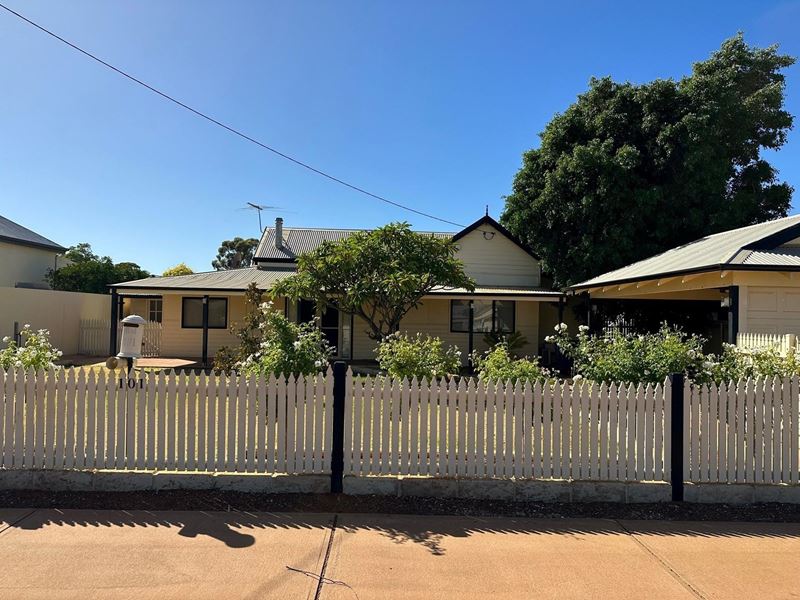 101 Lewis Street, Lamington
