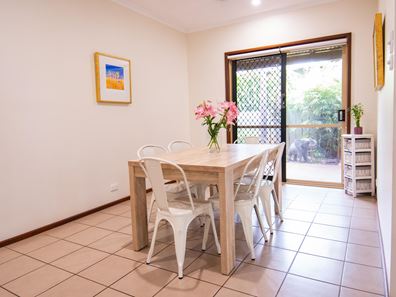 8a Hawkes Place, Cable Beach WA 6726