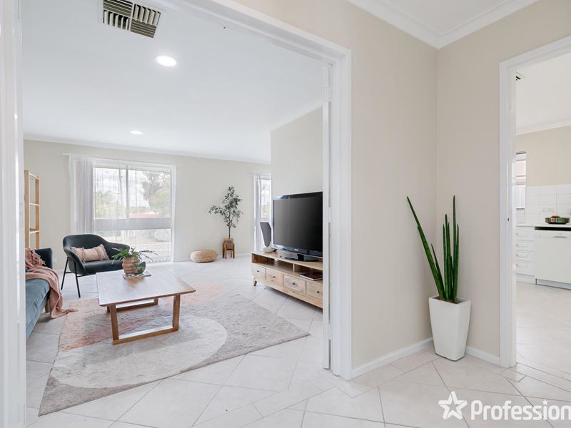18 Mayo Court, Parkwood