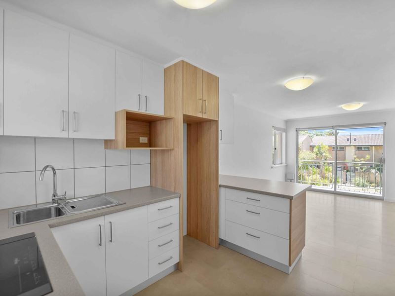 84/6 Manning Terrace, South Perth