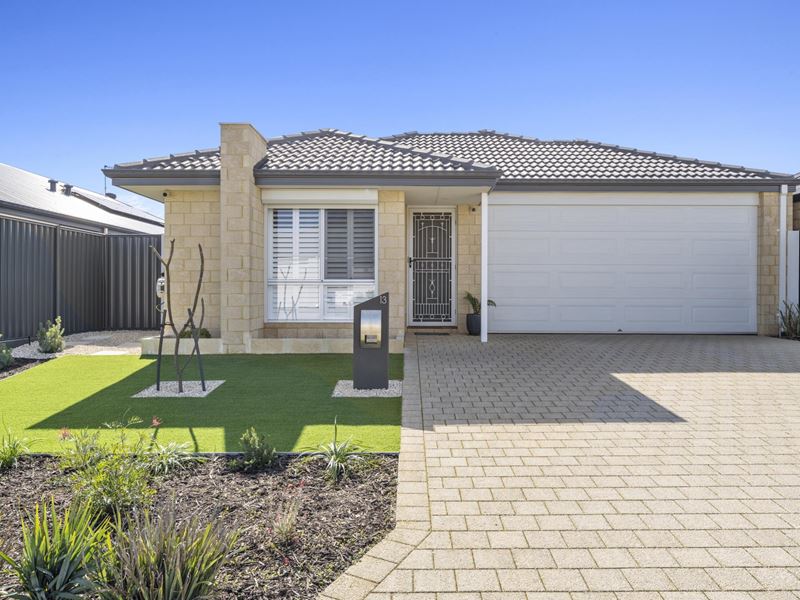 13 Langley Street, Lakelands