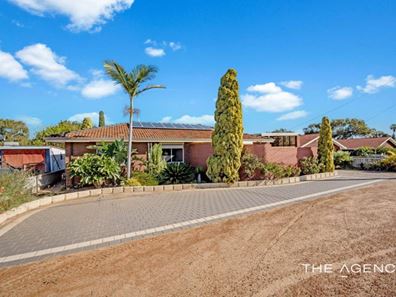 236 Place Road, Wonthella WA 6530