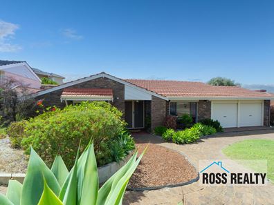 122 McGilvray Avenue, Noranda WA 6062