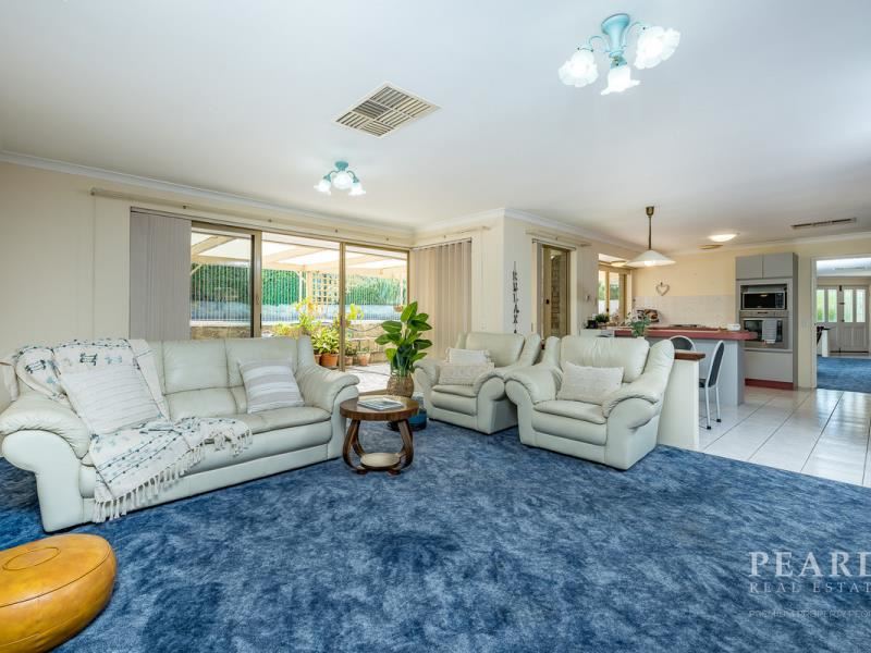 9 Dennison Drive, Ocean Reef