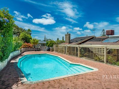 9 Dennison Drive, Ocean Reef WA 6027