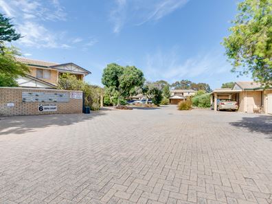 37/6-8 Sepia Court, Rockingham WA 6168