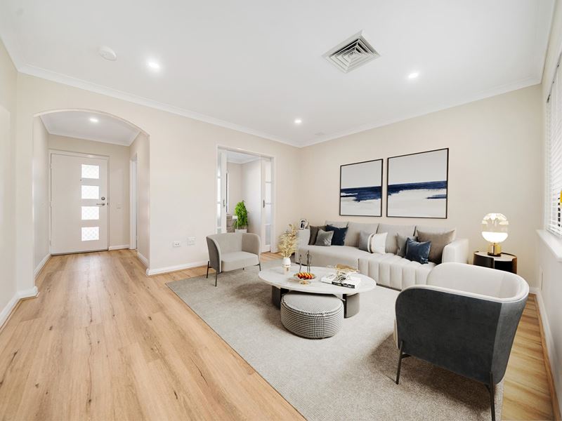 43 Baron Loop, Madeley