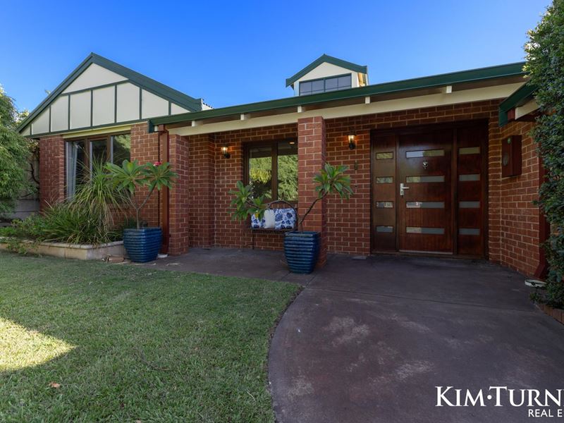 2 Bovell Gardens, Leeming