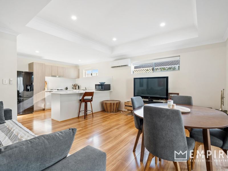 14A Halkin Place, Hamilton Hill