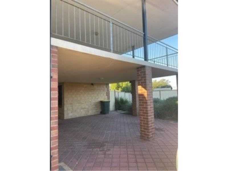 5/22 Avon Crescent, Viveash