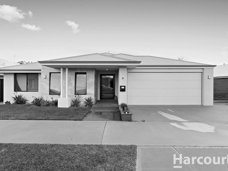 9 Sanderling Way, Erskine