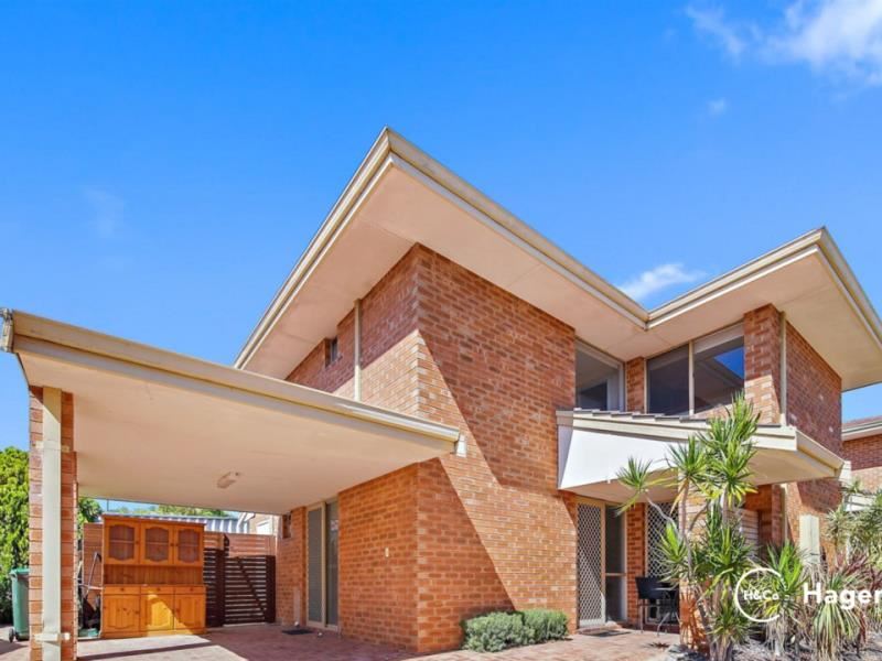 2/75 Ewen Street, Scarborough