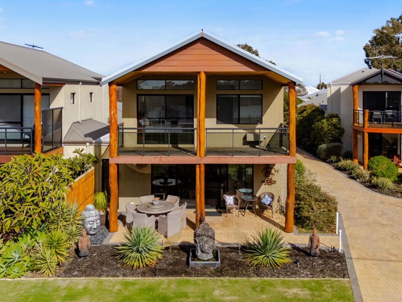 2/21 Bertram Street, Coodanup