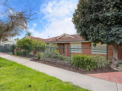 115 Roberts Road, Rivervale WA 6103