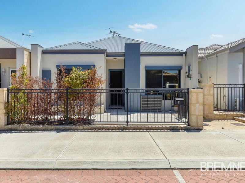 11 Orange Street, Kwinana Town Centre