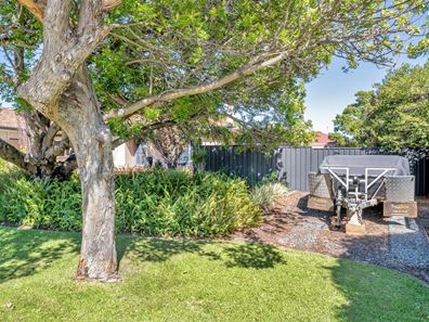 23 Horrocks Road, Booragoon WA 6154