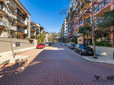 6/118 Mounts Bay Road, Perth WA 6000