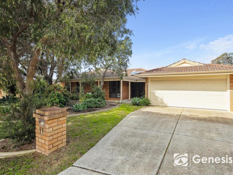 11 Lakehill Gardens, Edgewater