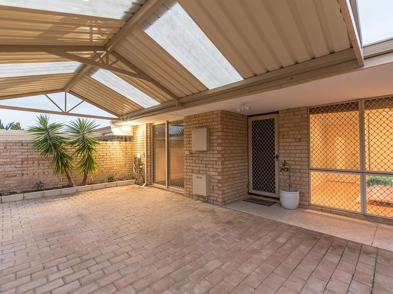 13/38 Rome Road, Myaree WA 6154