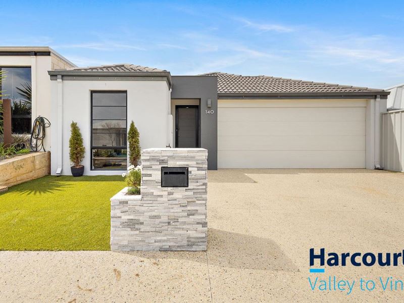 140 Vignerons Loop, Hocking WA 6065