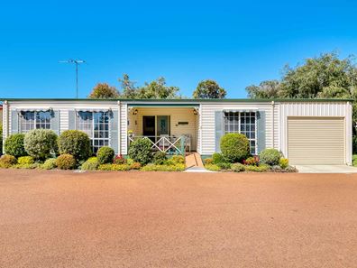 Park Home Koombana Bay Holiday Resort, Bunbury WA 6230