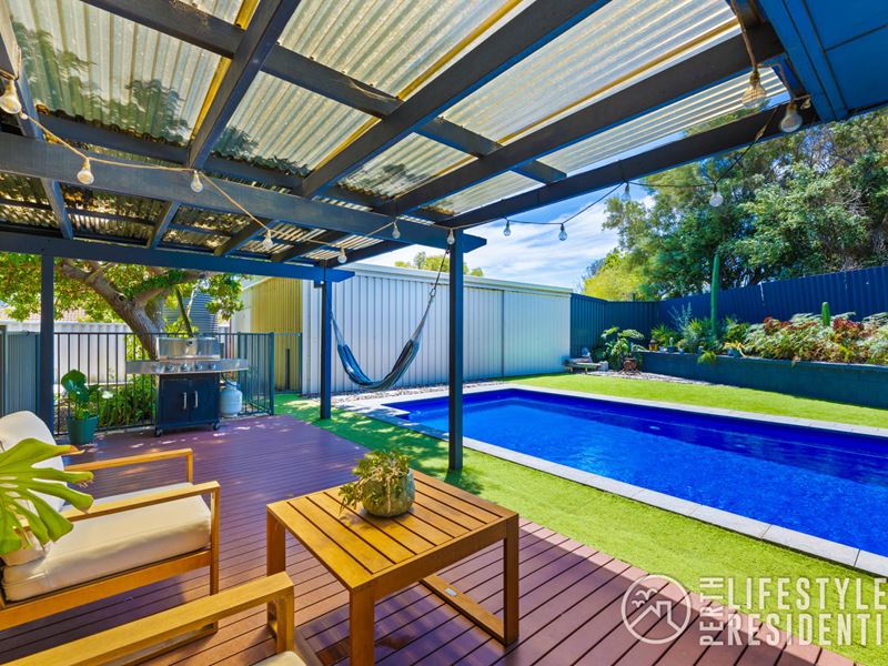 15 Forrest Grove, Two Rocks WA 6037