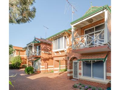 3/11 Egham Road, Burswood WA 6100