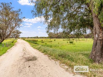 149 Runnymede  Road, Binningup WA 6233